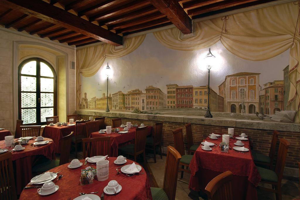 Hotel Bologna Πίζα Εστιατόριο φωτογραφία